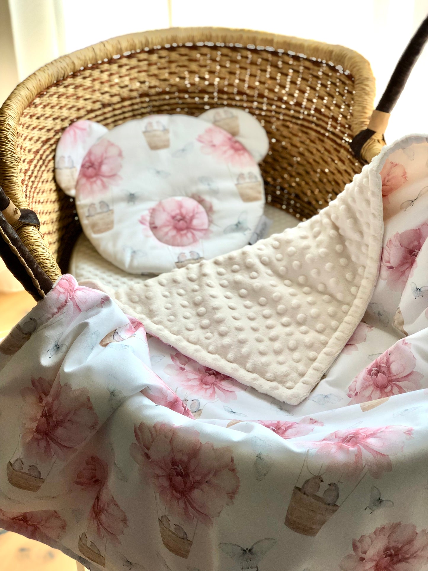 Flīsa un kokvilnas sega bērniem "Birds and peonies"