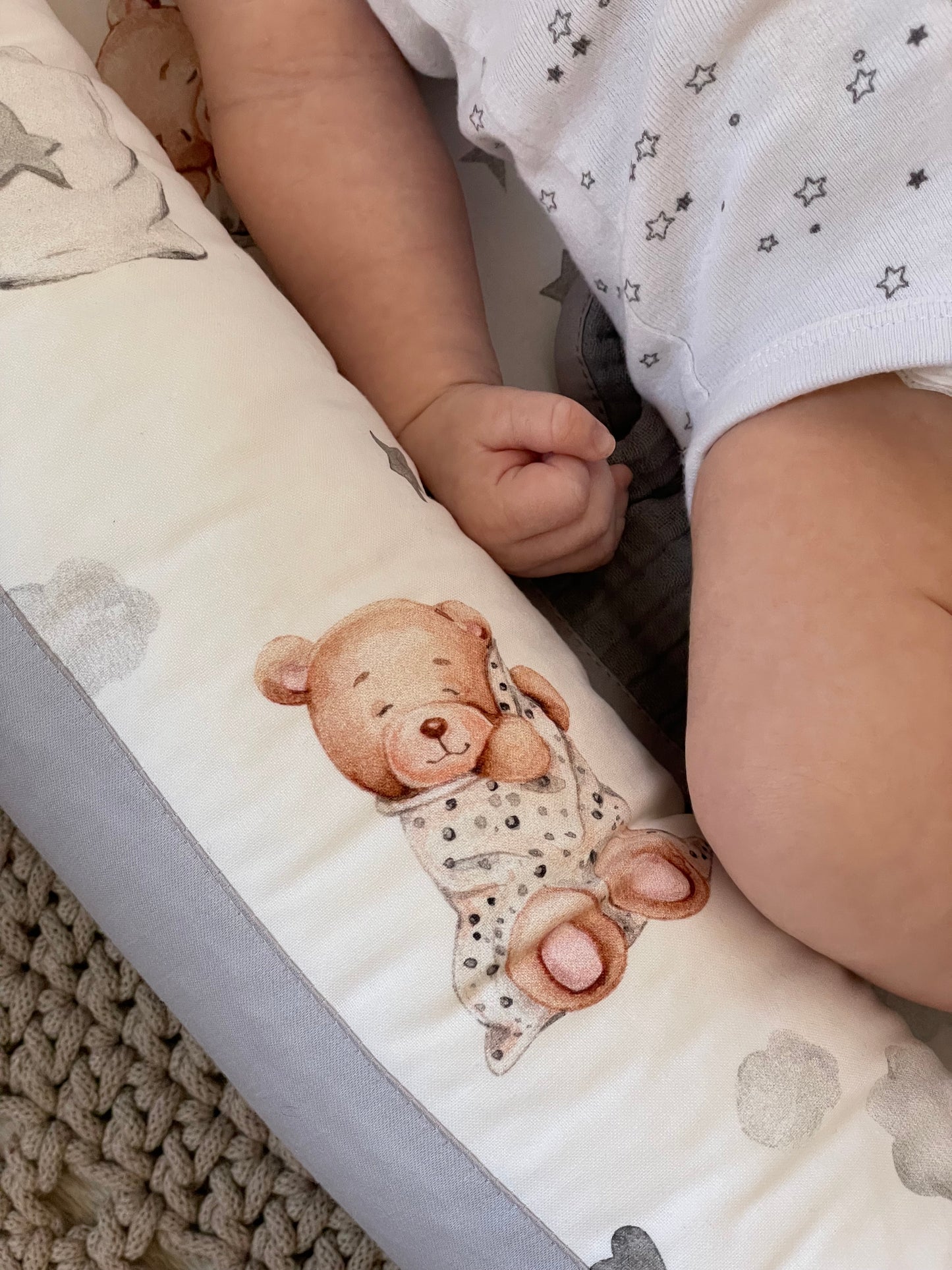 Flīsa un kokvilnas sega bērniem "Sleepy bears"