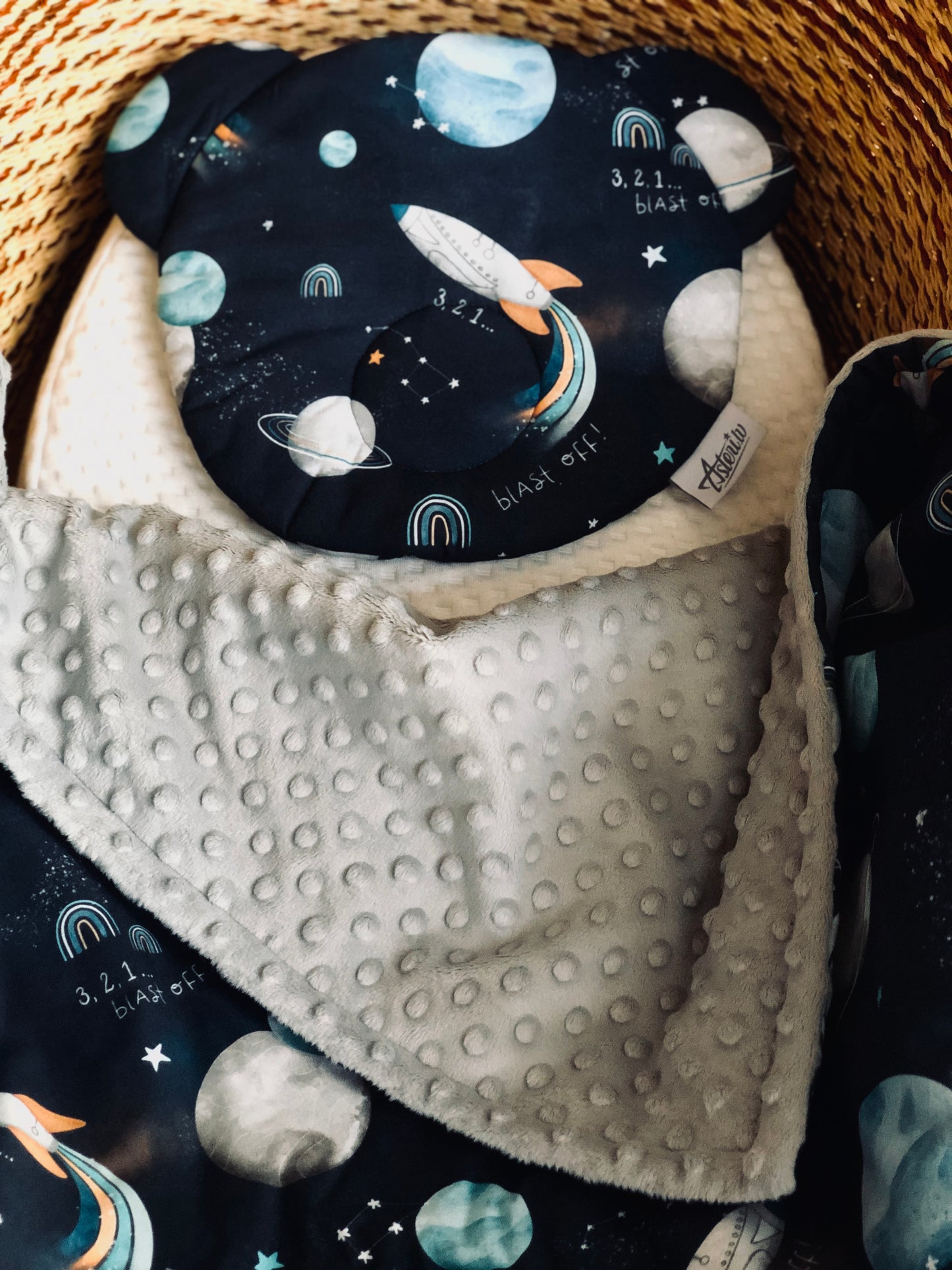 Flīsa un kokvilnas sega bērniem "Space"